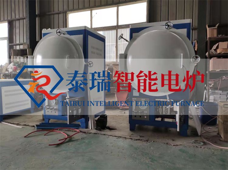 真空氣氛爐安全操作常見(jiàn)問(wèn)題與注意事項(xiàng)
